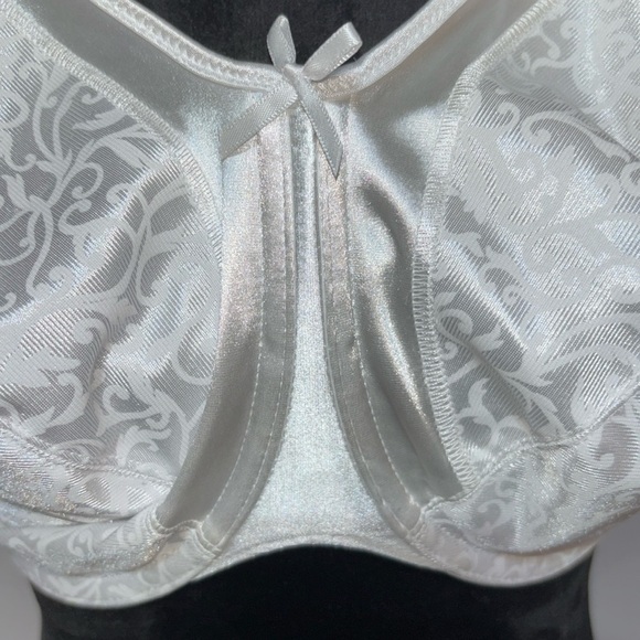 BALI Satin Tracings Minimizer Bra Size 36DDD NWOT - Picture 3 of 11